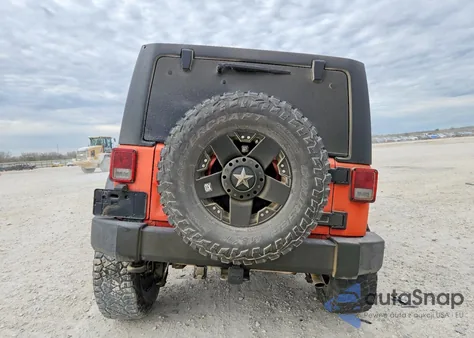 2015 Jeep Wrangler Unlimited Rubicon z USA, uszkodzony, nr VIN 1C4BJWFG2FL613998